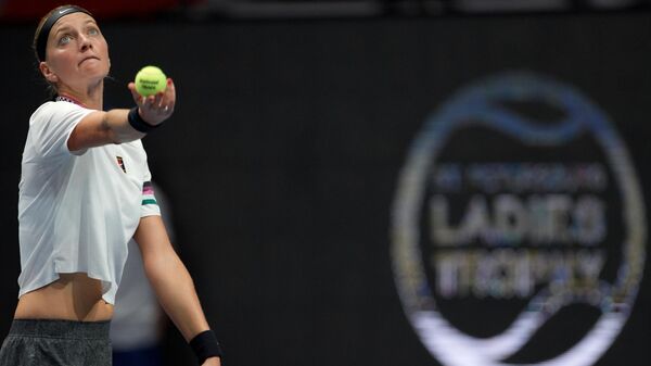 Квитова вышла в четвертьфинал теннисного турнира в Штутгарте