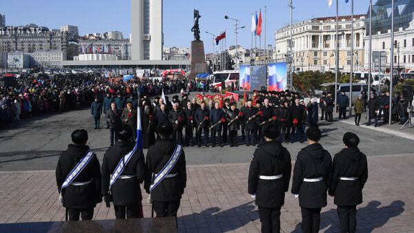 Праздничные мероприятия в честь Дня защитника отечества на центральной площади Владивостока Праздничные мероприятия в честь Дня защитника отечества на центральной площади Владивостока