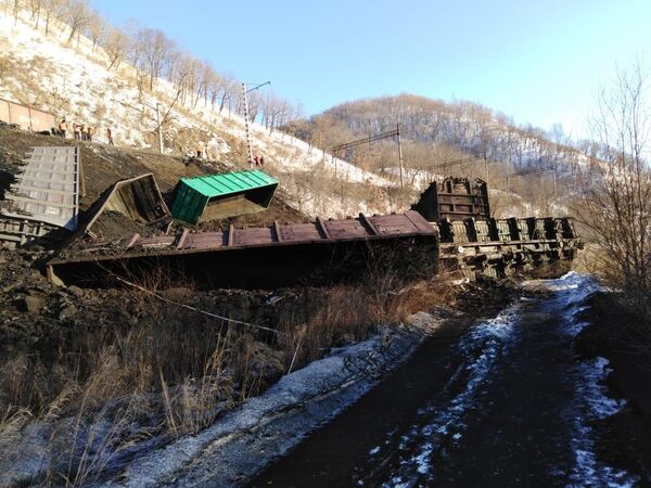 Сход вагонов на участке Архара - Облучье, Амурской области. 25 февраля 2020 Сход вагонов на участке Архара - Облучье, Амурской области. 25 февраля 2020