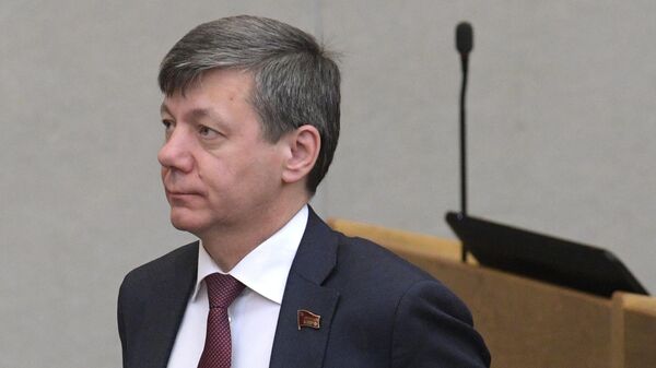 Депутат назвал обвинения России в кибератаках 