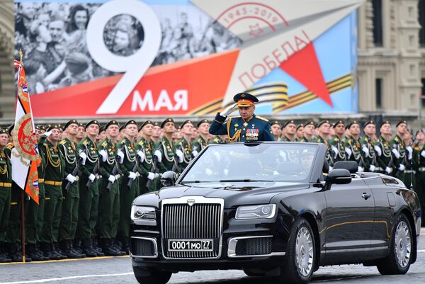Министр обороны РФ Сергей Шойгу на военном параде на Красной площади, посвящённом 74-й годовщине Победы в Великой Отечественной войне Министр обороны РФ Сергей Шойгу на военном параде на Красной площади, посвящённом 74-й годовщине Победы в Великой Отечественной войне