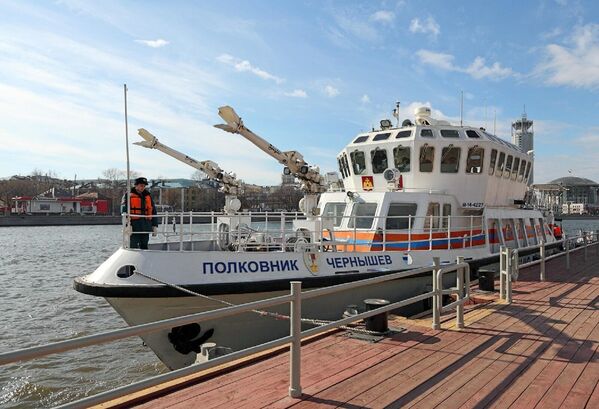 Пожарный корабль Полковник Чернышев Пожарный корабль Полковник Чернышев