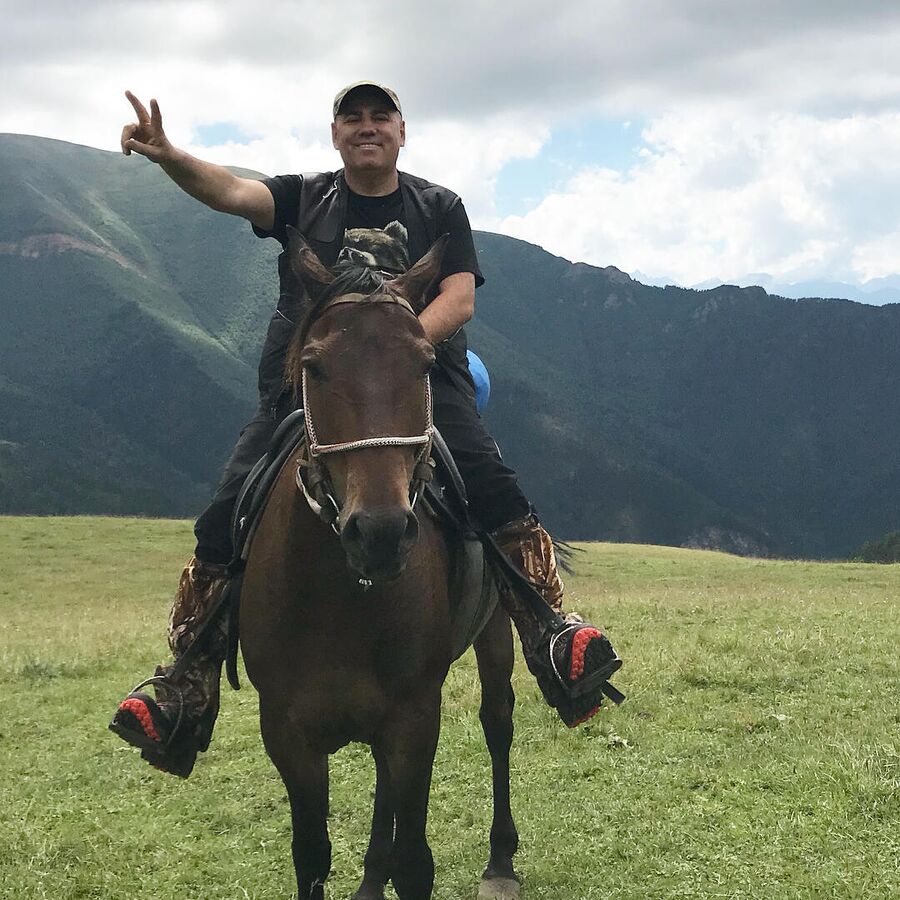 Иосиф Пригожин и Валерия в горах Карачаево-Черкесии Иосиф Пригожин и Валерия в горах Карачаево-Черкесии
