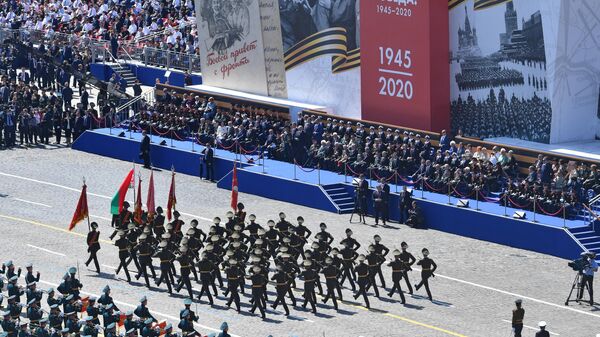 Военнослужащие армии Белоруссии во время военного парада в ознаменование 75-летия Победы в Великой Отечественной войне 1941-1945 годов на Красной площади в Москве