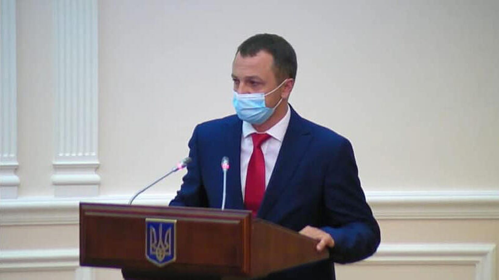 В Киеве считают, что Донбассу нужна нежная украинизация