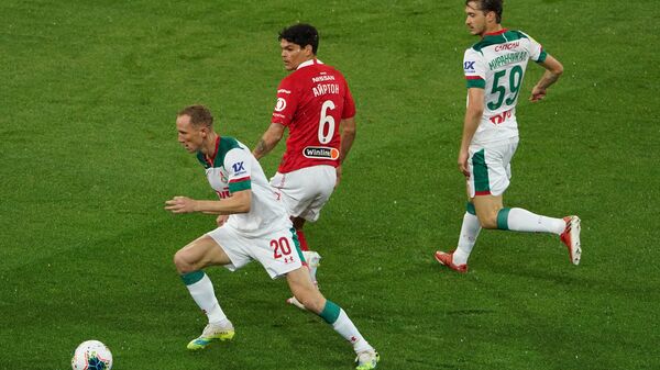 Игровой момент матча Спартак - Локомотив Игровой момент матча Спартак - Локомотив