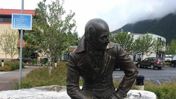 Памятник Александру Баранову в Ситке, Аляска Памятник Александру Баранову в Ситке, Аляска