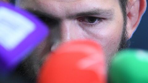 Пресс-конференция чемпиона UFC Х. Нурмагомедова Пресс-конференция чемпиона UFC Х. Нурмагомедова