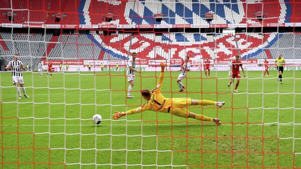 Игровой момент матча Бундеслиги Бавария - Фрайбург