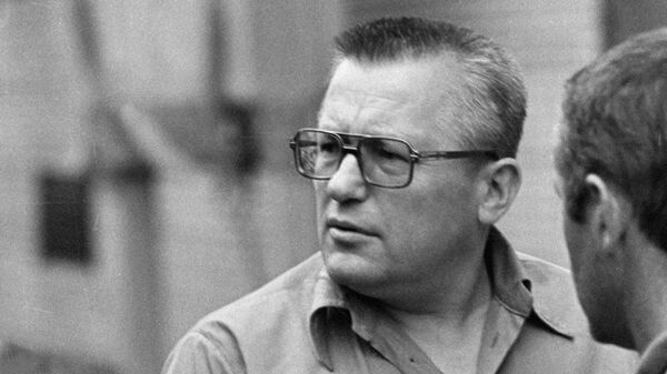 Сергей Вайцеховский старший тренер сборной СССР по плаванию. Сергей Вайцеховский старший тренер сборной СССР по плаванию.