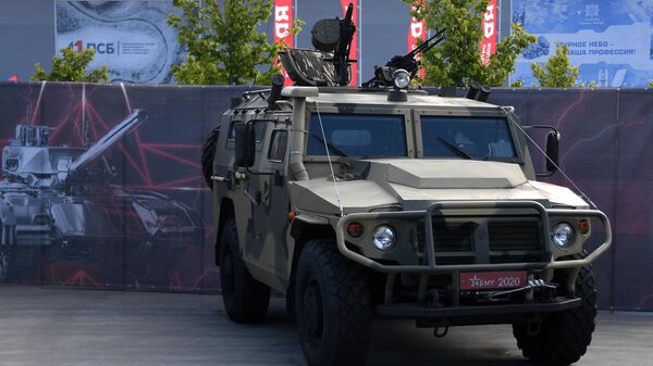Бронеавтомобиль Тигр-М на выставке вооружений Международного военно-технического форума (МВТФ) Армия-2020 в военно-патриотическом парке Патриот Бронеавтомобиль Тигр-М на выставке вооружений Международного военно-технического форума (МВТФ) Армия-2020 в военно-патриотическом парке Патриот