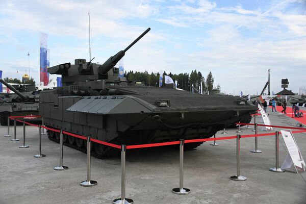 БМП Т-15 на выставке вооружений Международного военно-технического форума (МВТФ) Армия-2020 в военно-патриотическом парке Патриот БМП Т-15 на выставке вооружений Международного военно-технического форума (МВТФ) Армия-2020 в военно-патриотическом парке Патриот