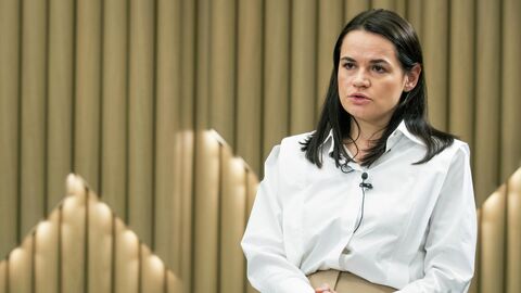 Светлана Тихановская во время интервью в Вильнюсе, Литва Светлана Тихановская во время интервью в Вильнюсе, Литва