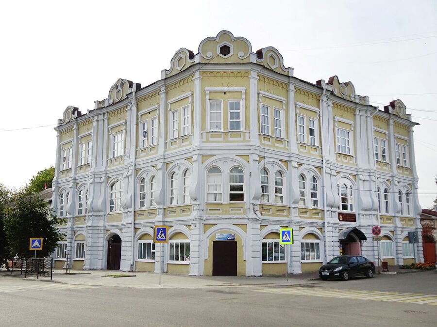 Дом Смирнова Дом Смирнова