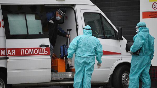В Москве выявили 7263 новых случая заражения коронавирусом