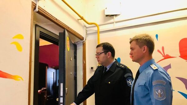 Рейд сотрудников Мосжилинспекции по пресечению работы незаконных хостелов Рейд сотрудников Мосжилинспекции по пресечению работы незаконных хостелов