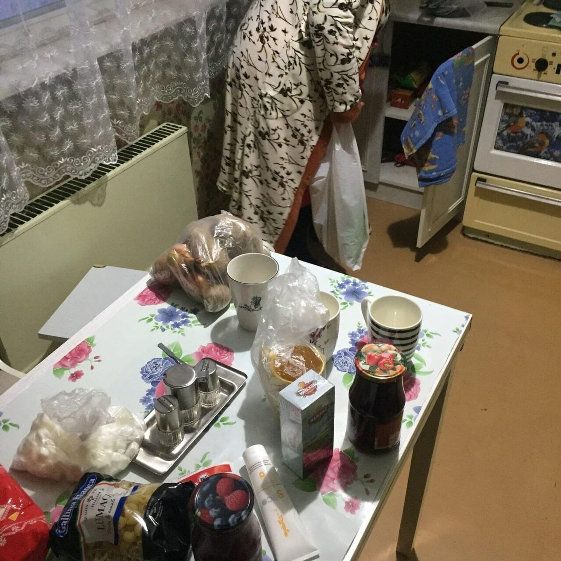 Новая арендованная квартира для бездомной Нины из Ярославля Новая арендованная квартира для бездомной Нины из Ярославля - РИА Новости, 1920, 27.01.2021