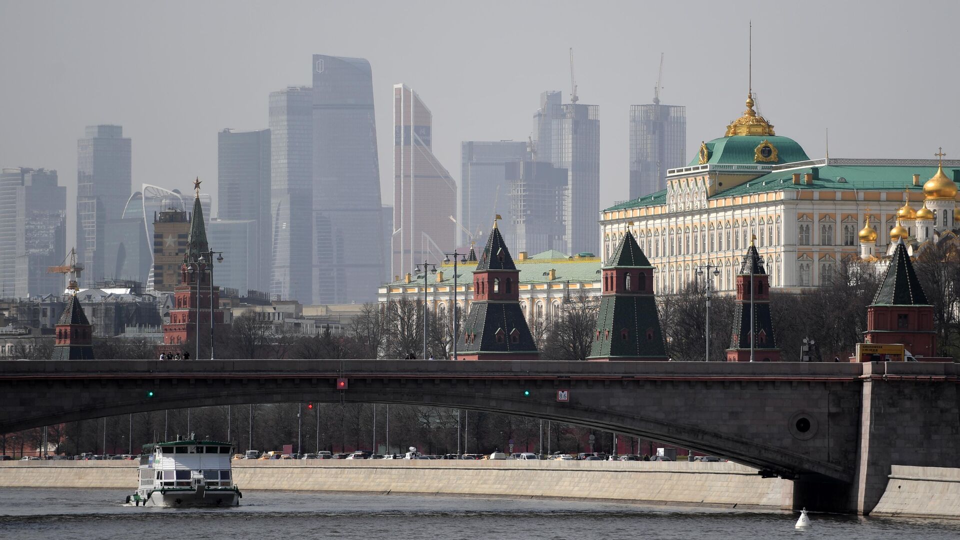 В Кремле следят за рейтингами партий перед выборами в Госдуму