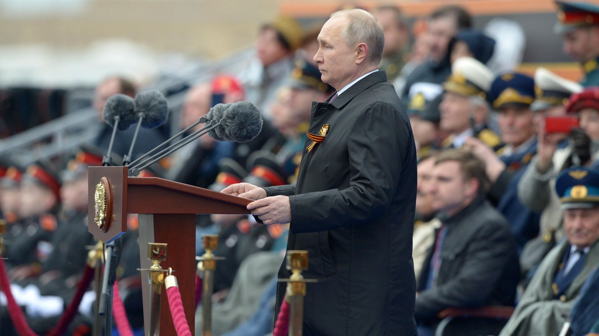 Президент РФ В. Путин на военном параде в честь 76-й годовщины Победы в ВОВ - РИА Новости, 1920, 09.05.2021