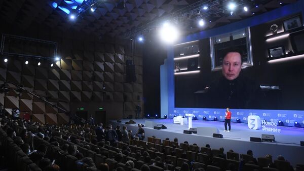 Мантуров назвал условия сотрудничества России с Маском по электромобилям