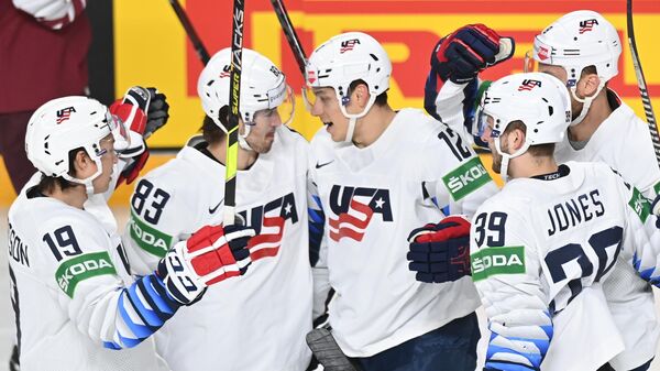 Хоккеисты сборной США победили команду Норвегии в матче чемпионата мира