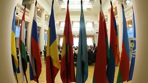 Мозаика отношений внутри СНГ Мозаика отношений внутри СНГ