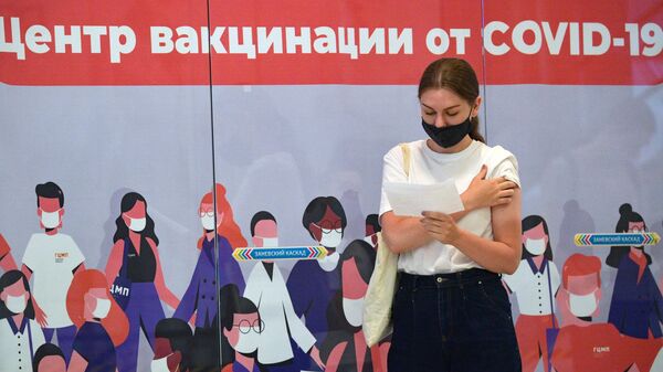 Власти Петербурга сообщили о росте темпов вакцинации от COVID-19