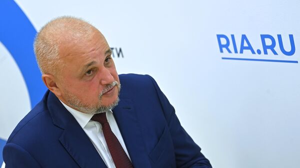 Власти Кузбасса помогут семьям погибших школьниц из Киселевска