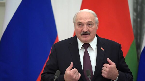 Лукашенко: Москва поставит Минску вооружения более чем на миллиард долларов