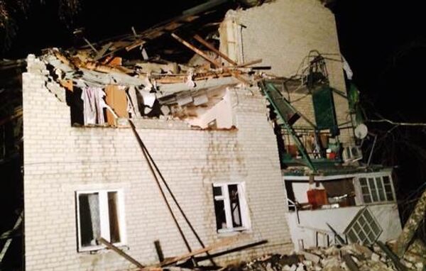 На месте взрыва газа в доме в городе Росошь Воронежской области На месте взрыва газа в доме в городе Росошь Воронежской области