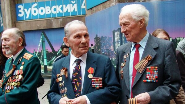 Встреча ветеранов Великой Отечественной войны, архивное фото Встреча ветеранов Великой Отечественной войны, архивное фото