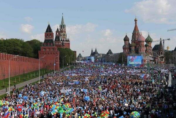 Празднование 1 мая на Красной площади в Москве Празднование 1 мая на Красной площади в Москве