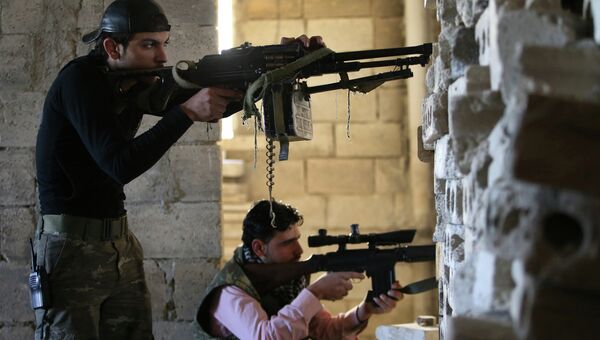 Боевики ведут бои в Сирии Боевики ведут бои в Сирии