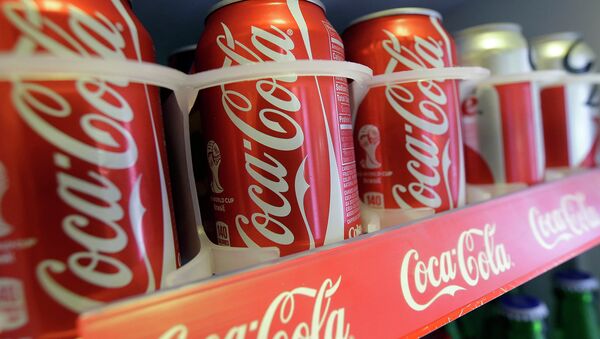 Продукция компании Coca-Cola. Архивное фото Продукция компании Coca-Cola. Архивное фото