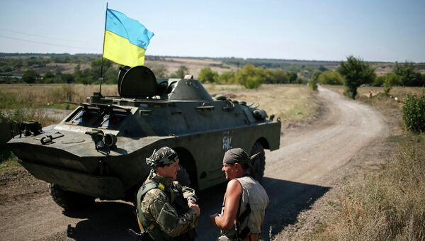 Украинские военные возле Донецка Украинские военные возле Донецка