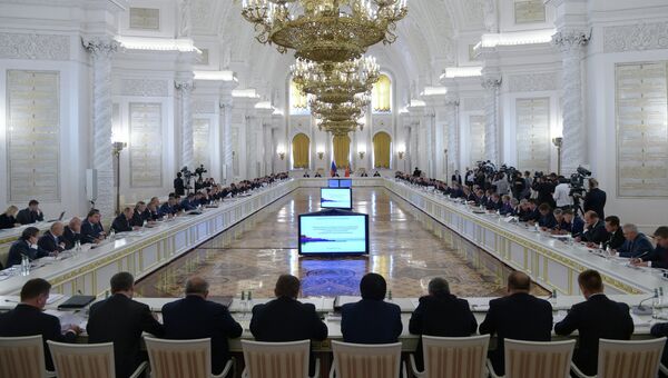 В.Путин провел заседание Государственного совета РФ В.Путин провел заседание Государственного совета РФ