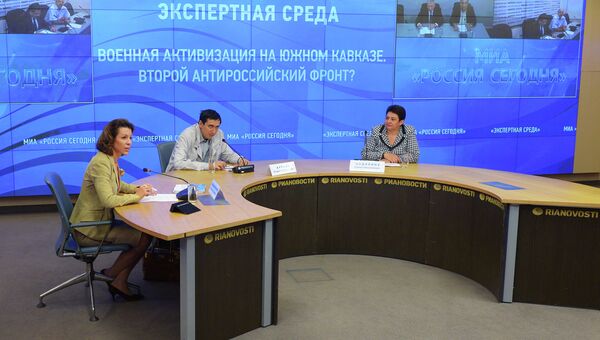 Заседание клуба Экспертная среда Центра международной журналистики и исследований Заседание клуба Экспертная среда Центра международной журналистики и исследований