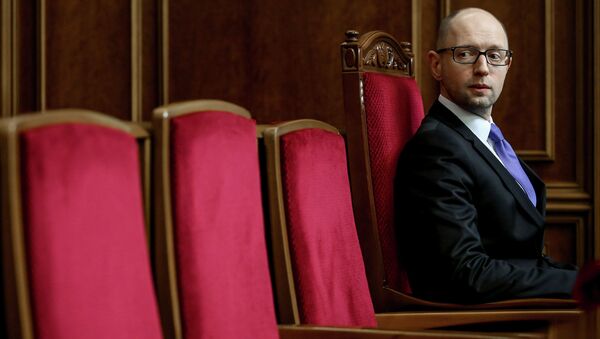 Премьер-министр Украины Арсений Яценюк на заседании Верховной рады Украины в Киеве. Архивное фото Премьер-министр Украины Арсений Яценюк на заседании Верховной рады Украины в Киеве. Архивное фото