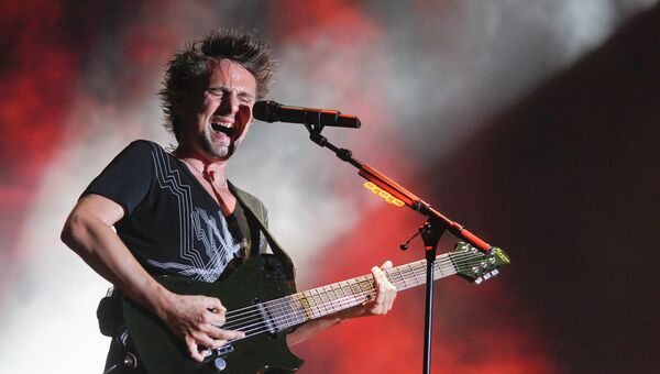 Фронтмен группы Muse - Мэттью Беллами Фронтмен группы Muse - Мэттью Беллами