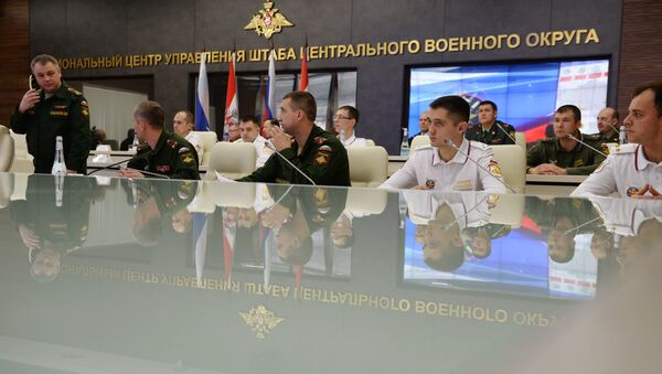 Сотрудники регионального центра управления штаба Центрального военного округа. Архивное фото Сотрудники регионального центра управления штаба Центрального военного округа. Архивное фото
