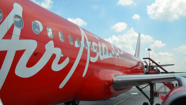 Самолет авиакомпании Air Asia. Архивное фото Самолет авиакомпании Air Asia. Архивное фото