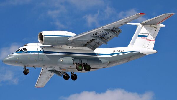 Самолет Ан-72. Архивное фото Самолет Ан-72. Архивное фото