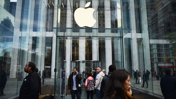 Магазин компании Apple в Нью-Йорке. Архивное фото Магазин компании Apple в Нью-Йорке. Архивное фото