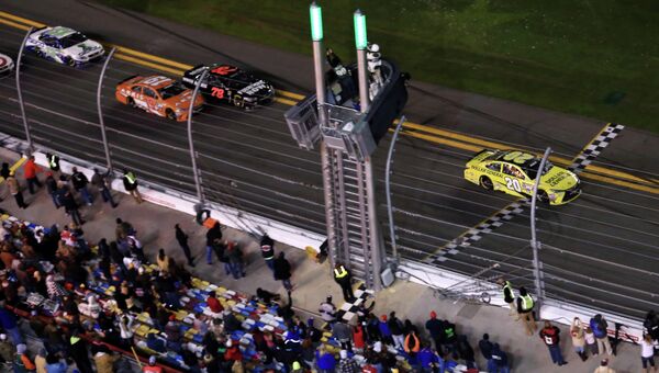 Гонки NASCAR Sprint Cup Series Гонки NASCAR Sprint Cup Series