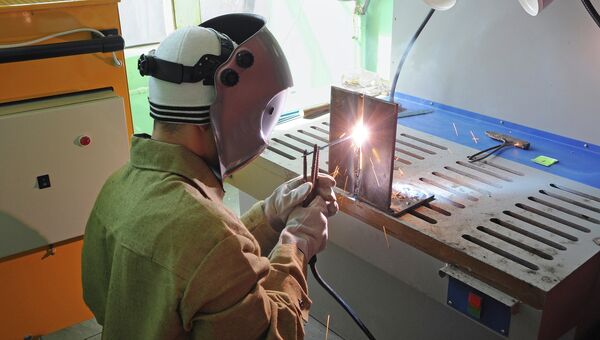 Сварщик за работой Сварщик за работой