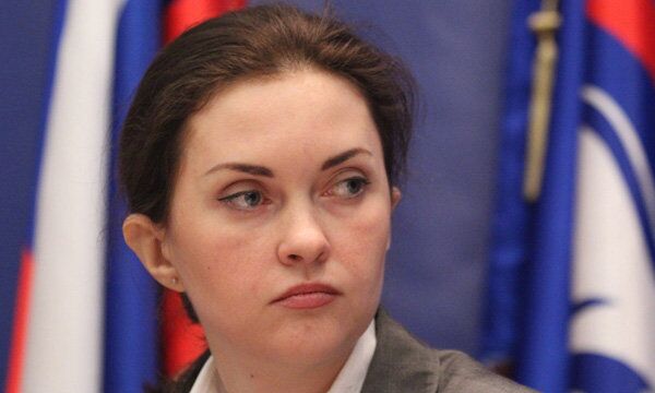 Форвард Динамо Александр Рыбаков (слева) и нападающий Локомотива Даниил Апальков Форвард Динамо Александр Рыбаков (слева) и нападающий Локомотива Даниил Апальков