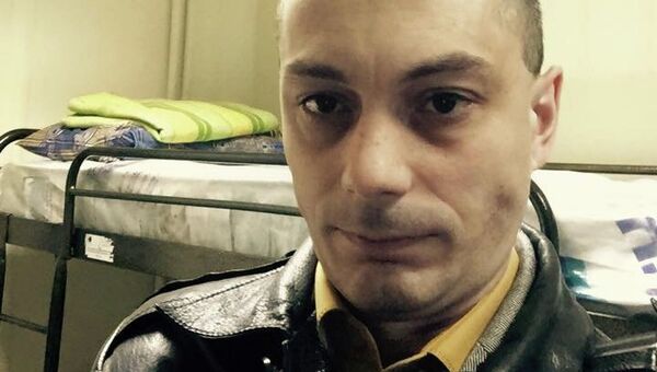 Журналист и историк Армен Гаспарян в КПЗ в Кишиневе Журналист и историк Армен Гаспарян в КПЗ в Кишиневе