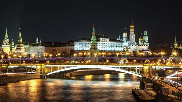 Вид на Кремль во время проведения акции Час Земли Вид на Кремль во время проведения акции Час Земли