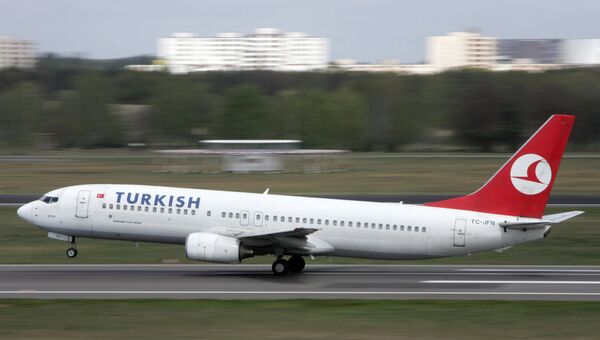 Cамолет турецкой авиакомпании Turkish Airlines. Архивное фото Cамолет турецкой авиакомпании Turkish Airlines. Архивное фото
