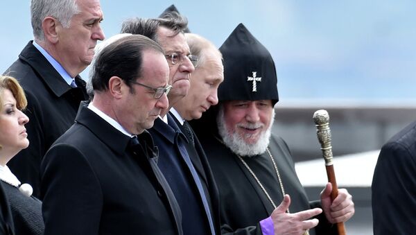 Церемония поминовения жертв геноцида армян в Ереване Церемония поминовения жертв геноцида армян в Ереване